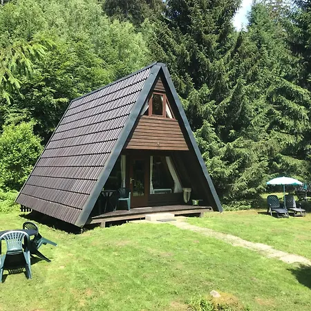 Mit Garten, Grill Und Terrasse